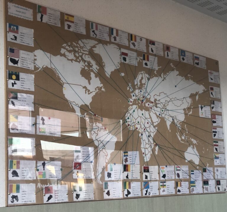 CULTURES PARTAGÉES AU COLLÈGE JOLIOT CURIE DE REIMS