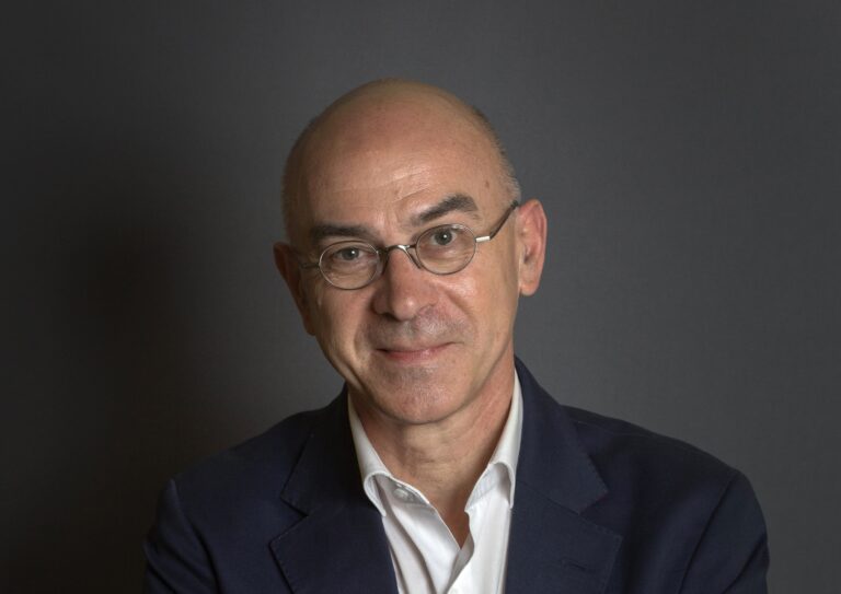 Michel Bernard, écrivain, ancien Sous-Prefet 
