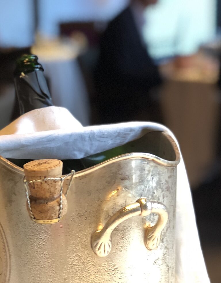 UNE ÉCOLE HÔTELIÈRE INTERNATIONALE À REIMS : DEUX ÉTOILÉS ONT SIGNÉ POUR CE PROJET D’EXCELLENCE