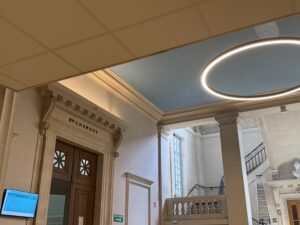 LES COUPS DE COUTEAUX DU LIVREUR AFGHAN ONT UNE HISTOIRE